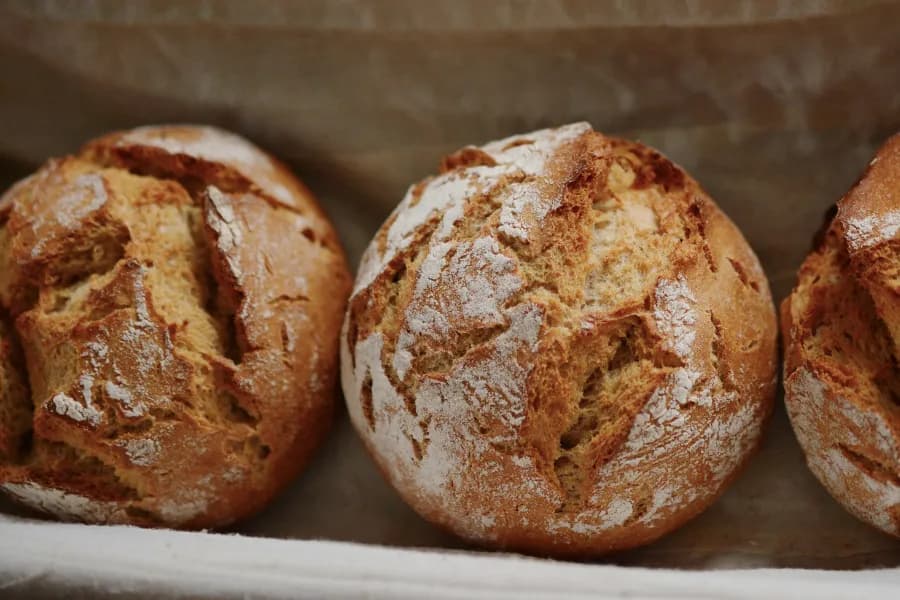 Dinkelbackmischungen von RASO: Natürlicher Genuss frisch gebacken